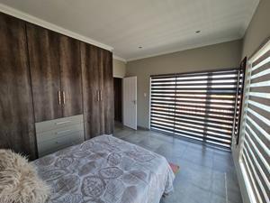 3 Bedroom Property for Sale in Langenhovenpark Free State